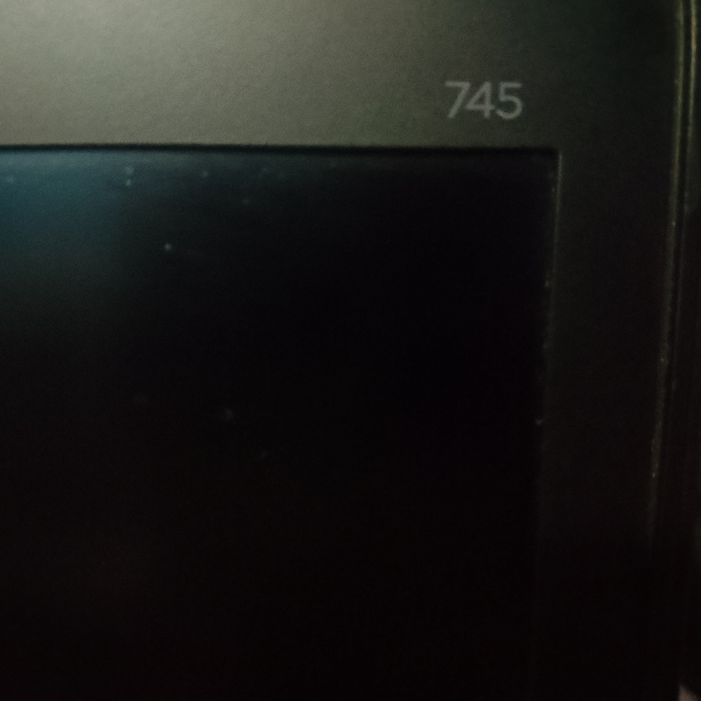 Selling a Computer with Core i5, 700GB HDD, and 8GB RAM